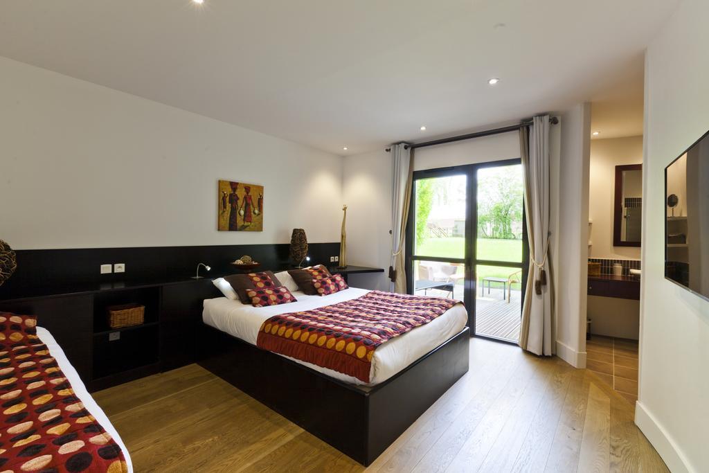 Courlans Hotel Auberge De Chavannes מראה חיצוני תמונה