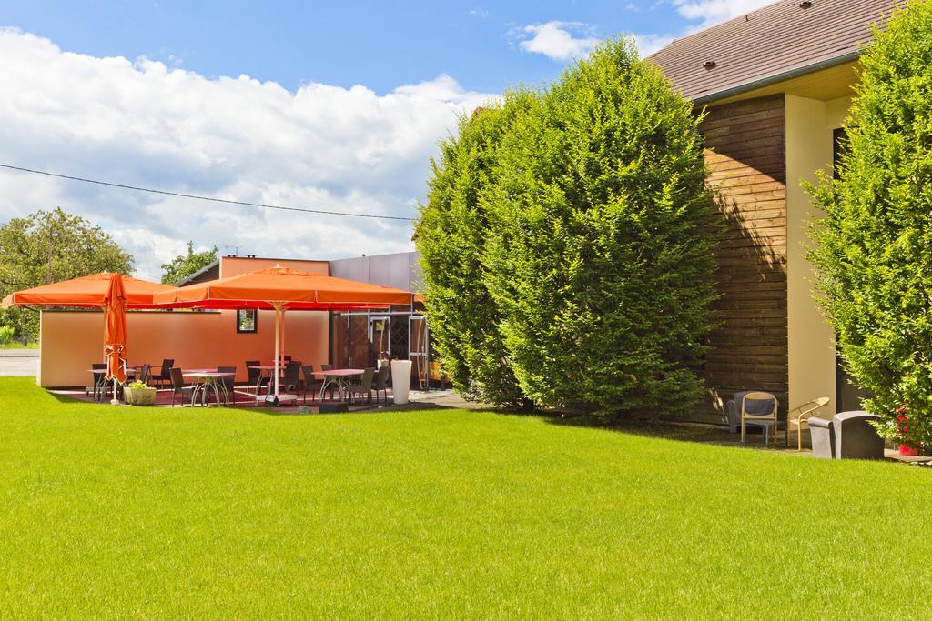 Courlans Hotel Auberge De Chavannes מראה חיצוני תמונה