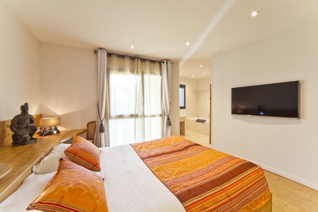 Courlans Hotel Auberge De Chavannes מראה חיצוני תמונה