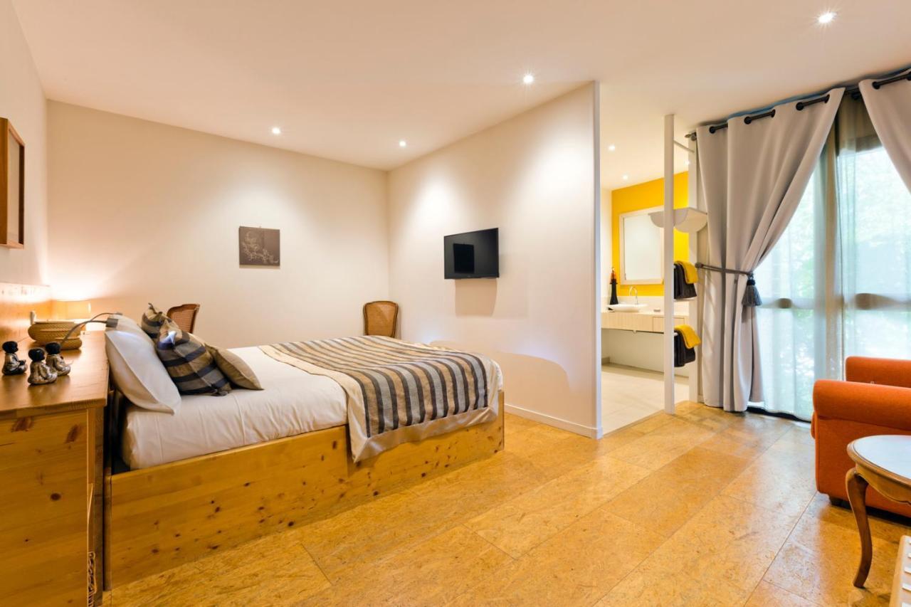 Courlans Hotel Auberge De Chavannes מראה חיצוני תמונה